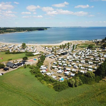 Vikaer Strand Camping & Cottages Diernaes Ngoại thất bức ảnh