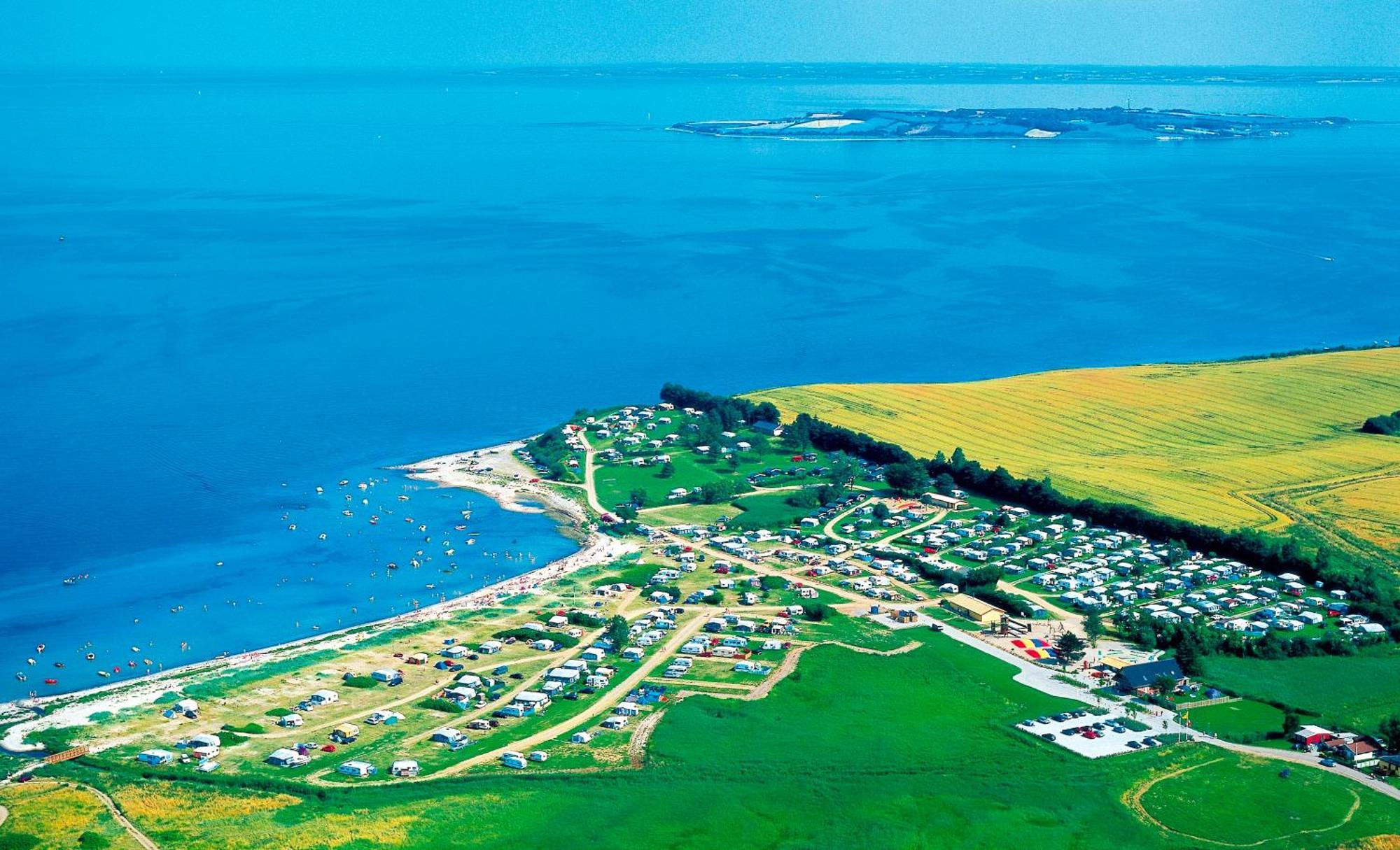 Vikaer Strand Camping & Cottages Diernaes Ngoại thất bức ảnh